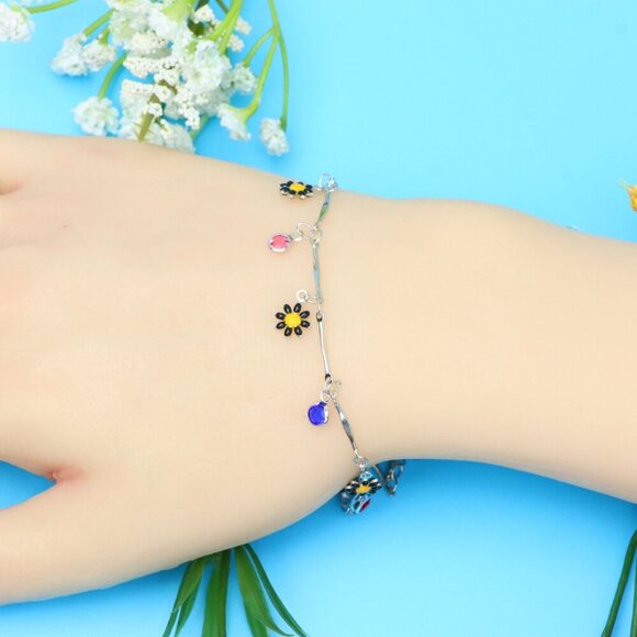 Chic & Stylish Bracelet – A Thoughtful Gift for Women and Girls, DYC1032 - Picture 4 of 9